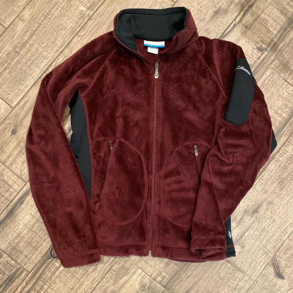 Columbia fleece jacket💜
